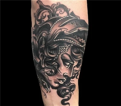 Medusa for tattoo Spark